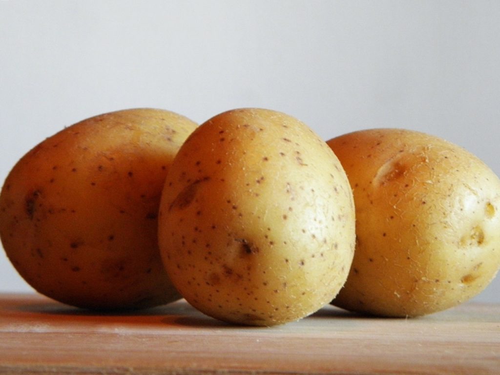 Характеристика сортов желтого картофеля с желтой мякотью