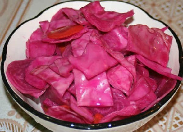 Лучшие рецепты маринованной капусты со свеклой