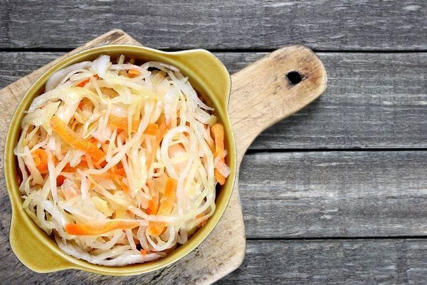 «Золотые» рецепты приготовления вкусной маринованной капусты на зиму