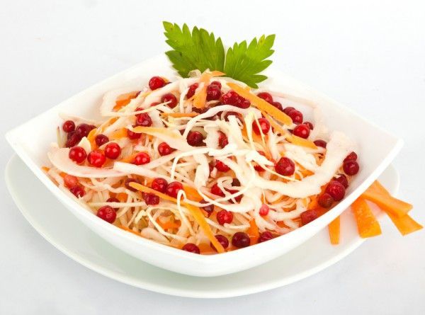 «Золотые» рецепты приготовления вкусной маринованной капусты на зиму