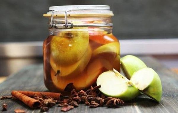6 лучших рецептов приготовления маринованных яблок на зиму