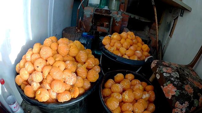 Самогон на мандариновых корках, секреты приготовления ликера, настойки и браги
