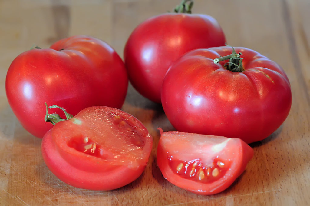 Сорта розовых томатов: выращивание и урожайность