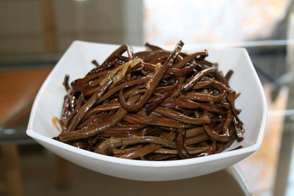 Cалат из папоротника: лучшие рецепты на любой вкус пошагово